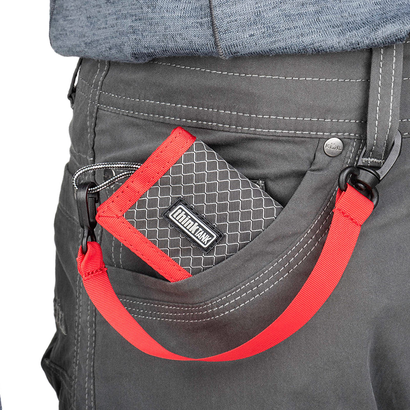 Cartera para 4 Memorias CF y 3 SD Think Tank Pee Wee Pixel Pocket Rocket  TT210
