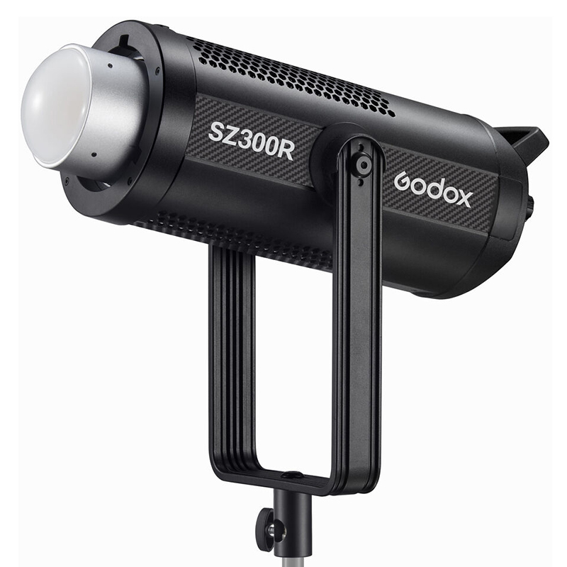 Lámpara Led Spotlight RGB con Zoom Godox SZ300R