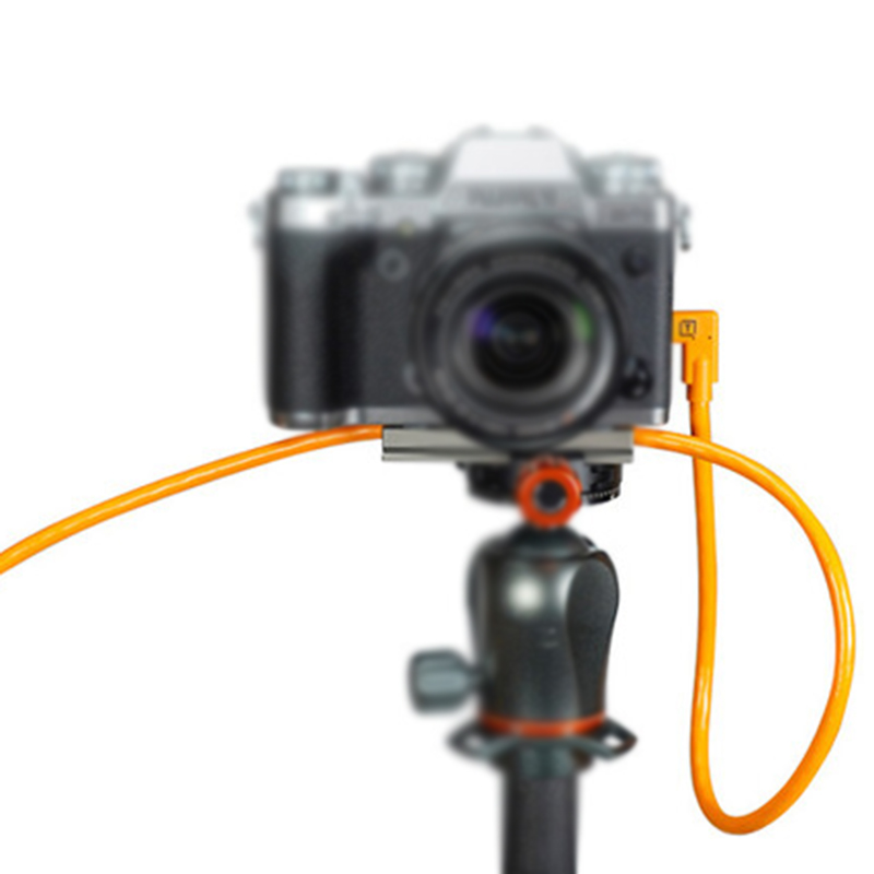 Cable USB-C a USB-C Right Angle Tether Tools CUC15RT-ORG