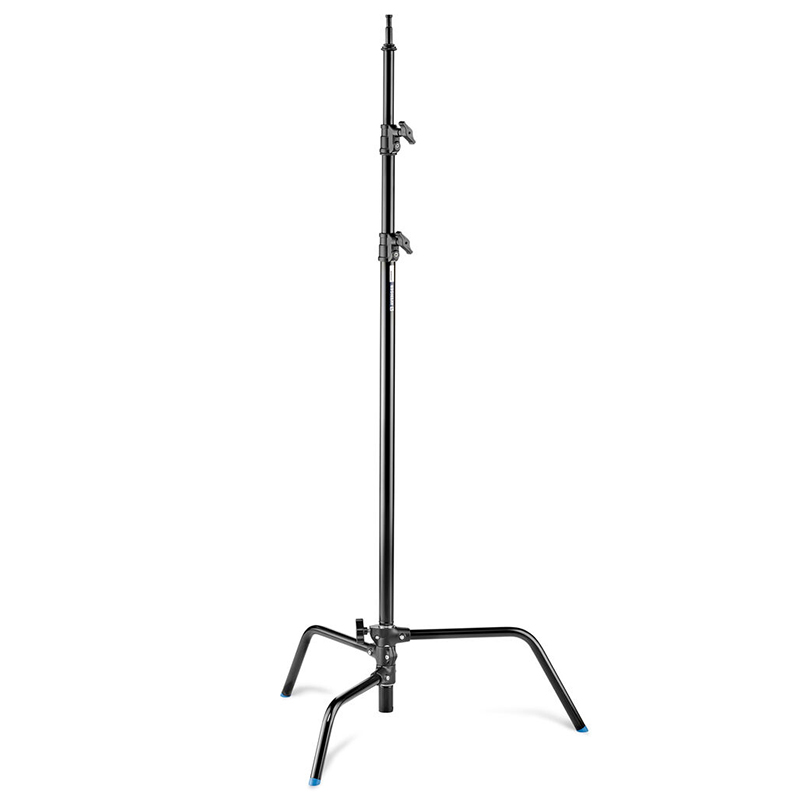 Kit Avenger con Tripié y Brazo de Iluminación A2030DCBKIT