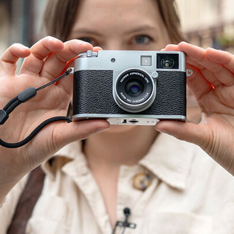 Cámara FujiFilm X Half (Plata)