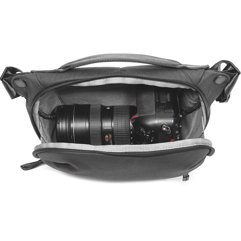 Cangurera Peak Design Everyday Sling 6L Negra V2.0 BEDS6BK3