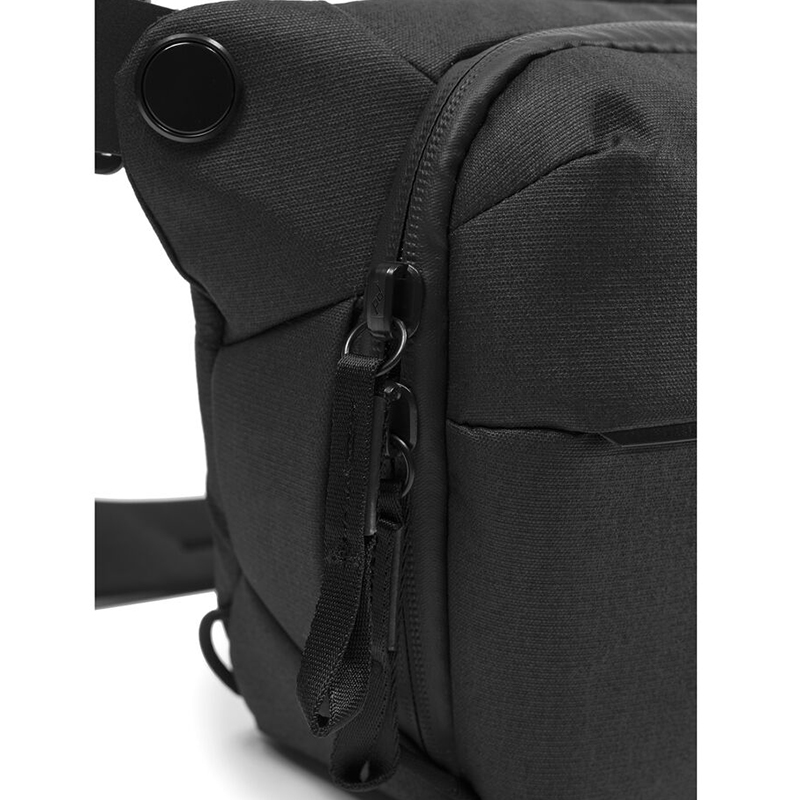 Cangurera Peak Design Everyday Sling 6L Negra V2.0 BEDS6BK3